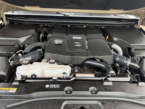 Used 2024 Lexus GX 550 550 Overtrail image 27