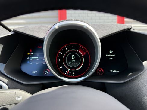 Used 2020 Aston Martin V8 Vantage Coupe image 27