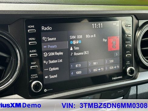 Used 2021 Toyota Tacoma TRD Sport w/ Technology Package image 25