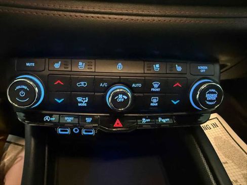 Certified 2023 Dodge Durango GT AWD/4WD image 34