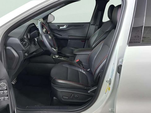 Used 2024 Ford Escape ST-Line w/ Equipment Group 301A FWD image 22