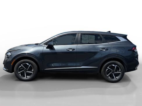 Used 2023 Kia Sportage LX AWD/4WD image 2