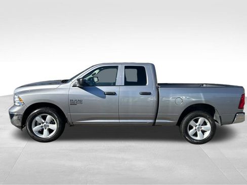 Used 2024 RAM 1500 Classic SLT image 2