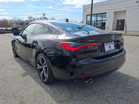 Used 2021 BMW 430i xDrive Coupe w/ Premium Package image 4