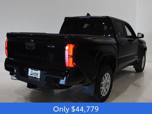 New 2026 Toyota Tacoma SR5 AWD/4WD image 4