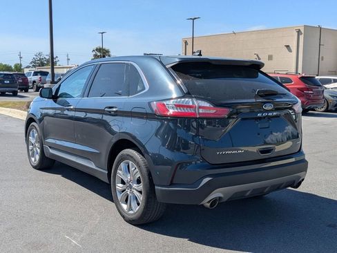 Used 2022 Ford Edge Titanium image 8