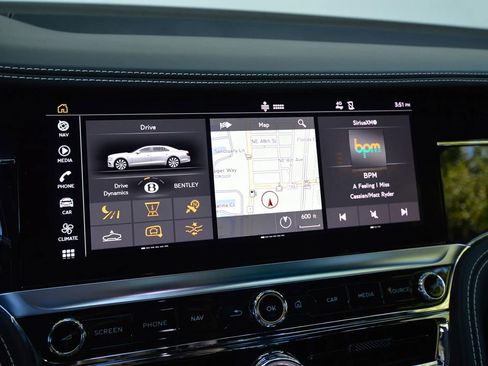 Used 2022 Bentley Flying Spur V8 image 45