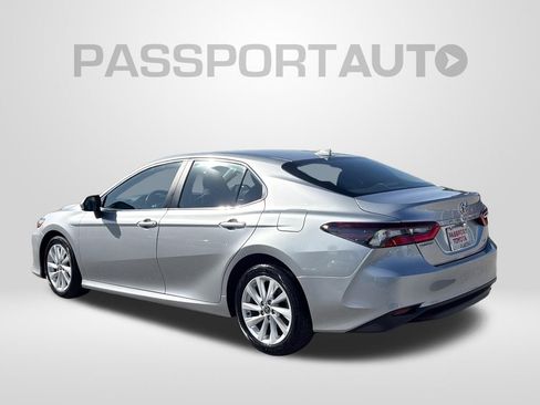 Certified 2023 Toyota Camry LE FWD image 4