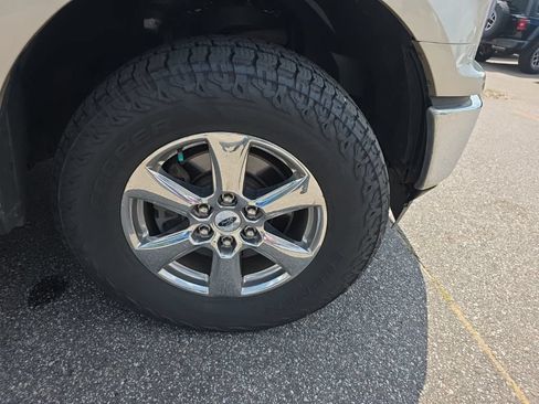 Used 2018 Ford F150 XLT w/ Equipment Group 302A Luxury AWD/4WD image 3