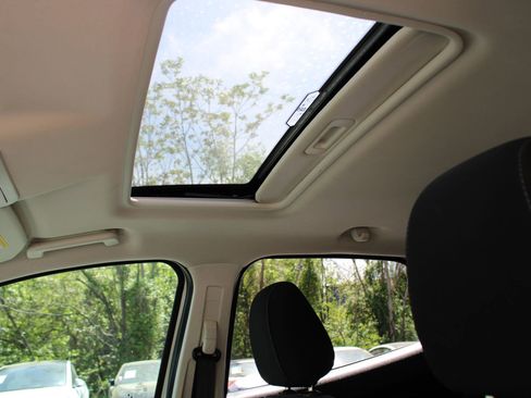 Used 2021 Ford EcoSport SE w/ Interior Protection Package image 22