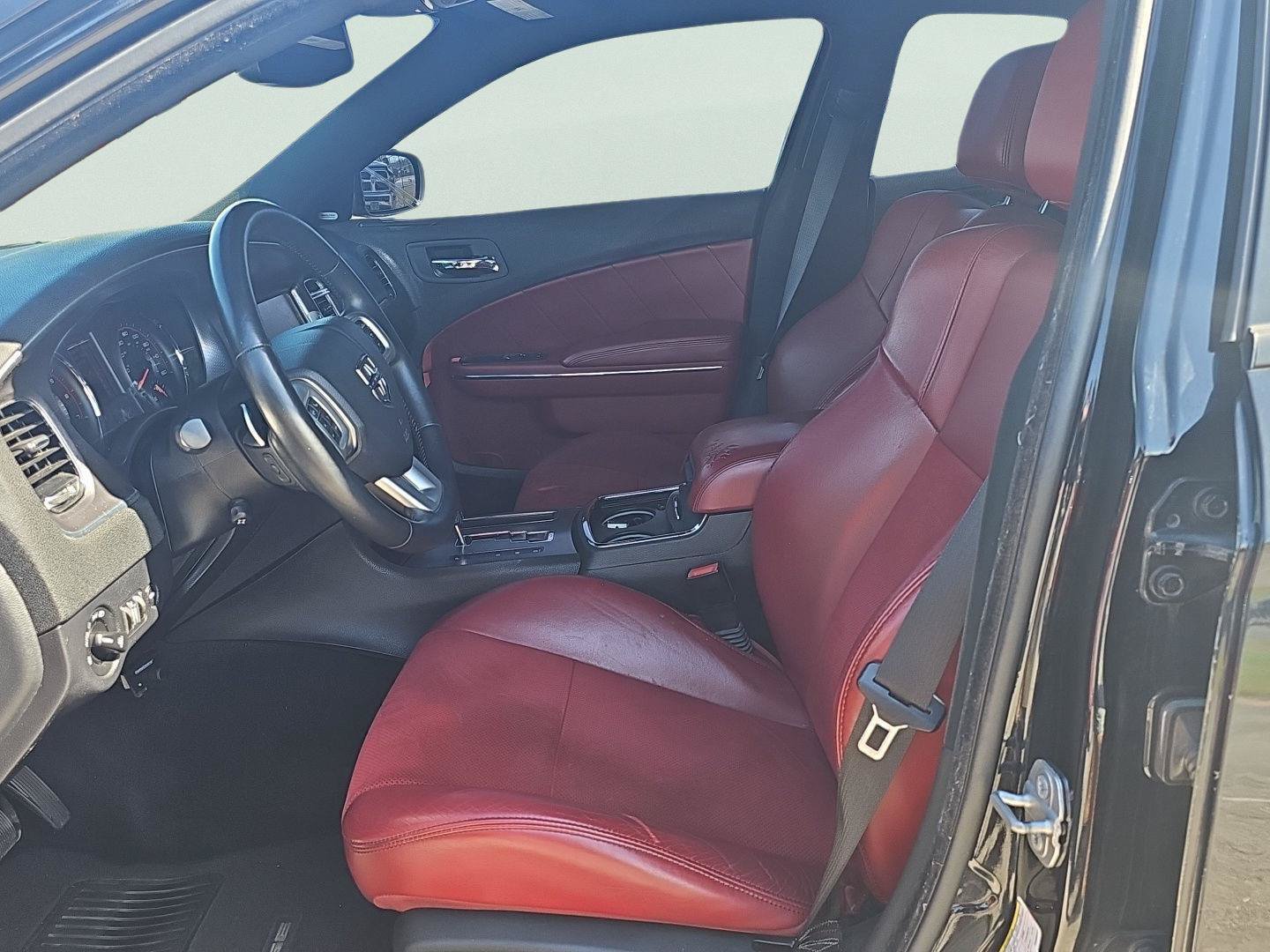 Used 2014 Dodge Charger R/T RWD image 14