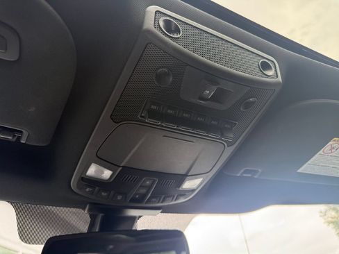 Used 2019 Ford F350 Platinum w/ Platinum Ultimate Package AWD/4WD image 29
