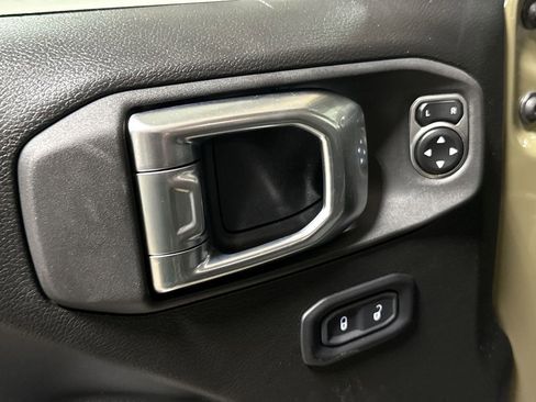 New 2025 Jeep Wrangler Unlimited Sport AWD/4WD image 20