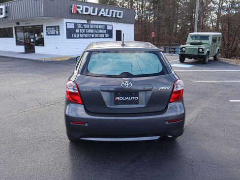Used 2009 Toyota Matrix image 9