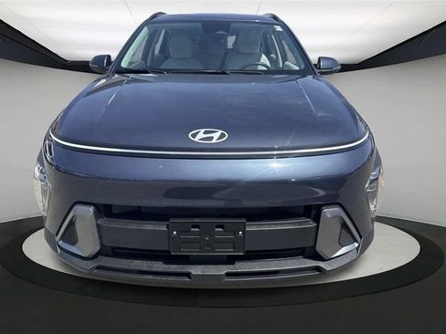 Certified 2024 Hyundai Kona SEL AWD/4WD image 10
