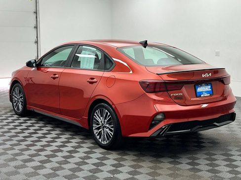 Used 2023 Kia Forte GT-Line w/ GT-Line Premium Package FWD image 12