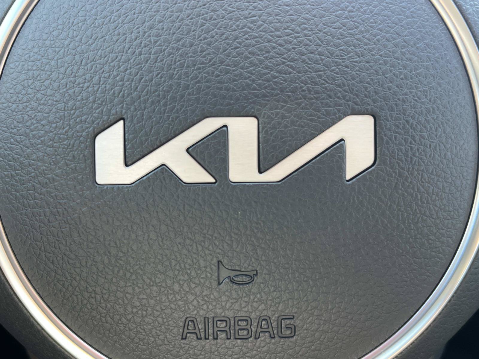 New 2026 Kia K5 LXS FWD image 31