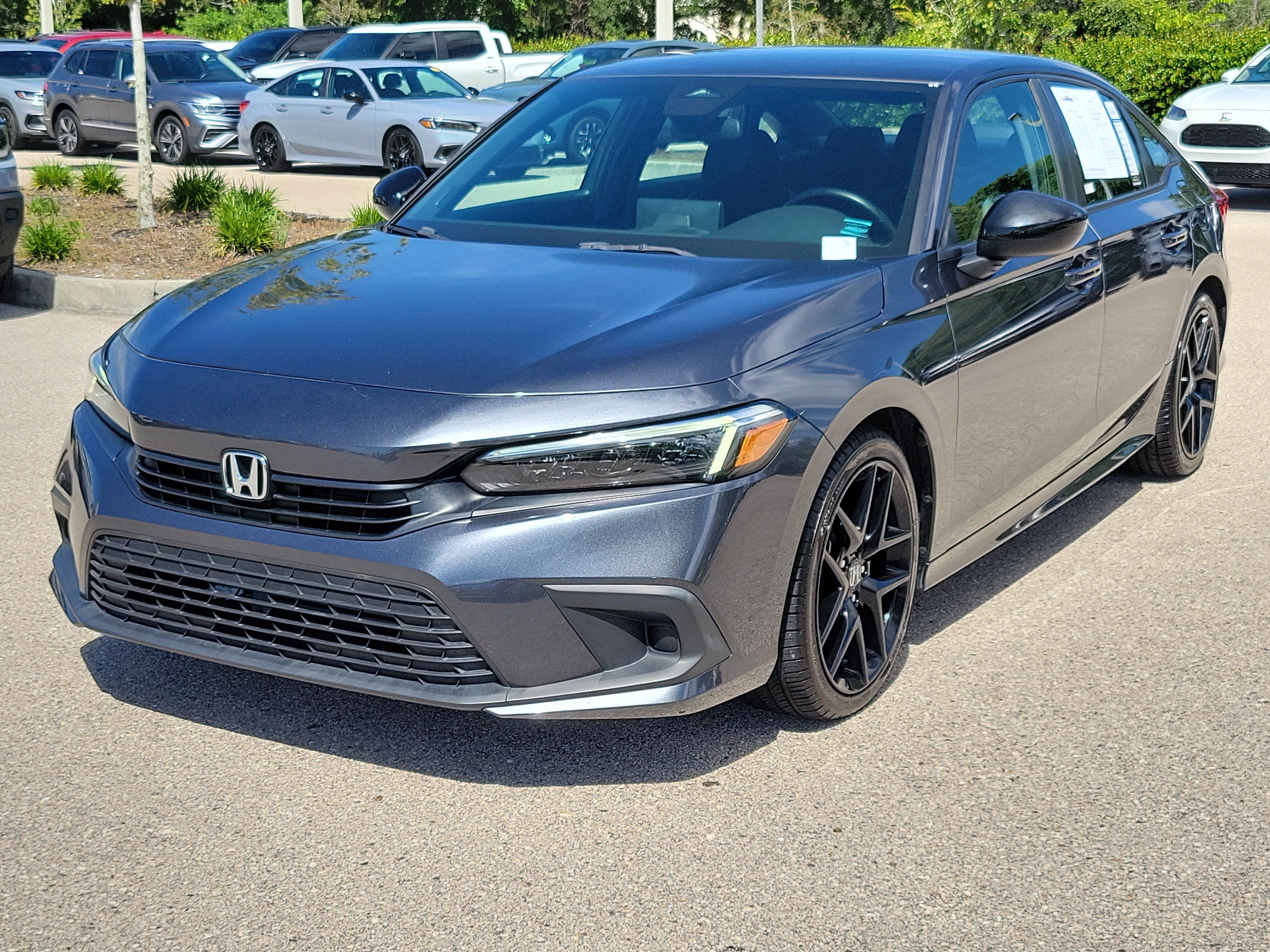 Used 2022 Honda Civic Sport image 3