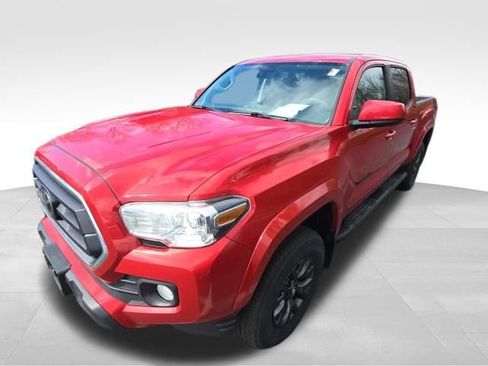 Used 2020 Toyota Tacoma SR5 w/ Blackout Package image 2