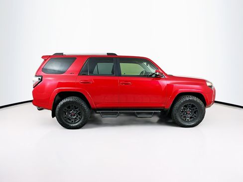 Used 2024 Toyota 4Runner SR5 Premium w/ Moonroof Package image 10