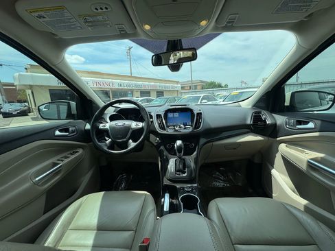 Used 2016 Ford Escape Titanium image 30