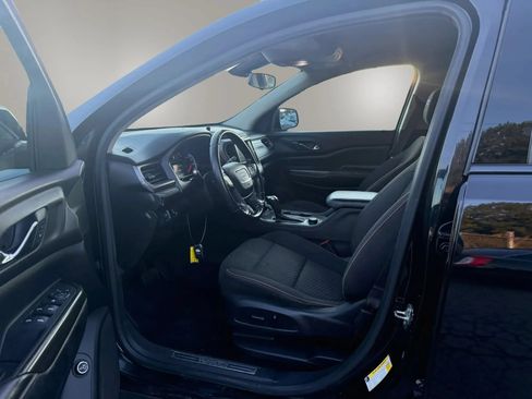 Used 2019 GMC Acadia SLE w/ Driver Alert Package I AWD/4WD image 25