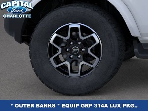 New 2026 Ford Bronco Outer Banks AWD/4WD image 23