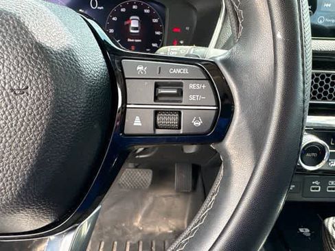 Used 2024 Honda Civic Touring image 13
