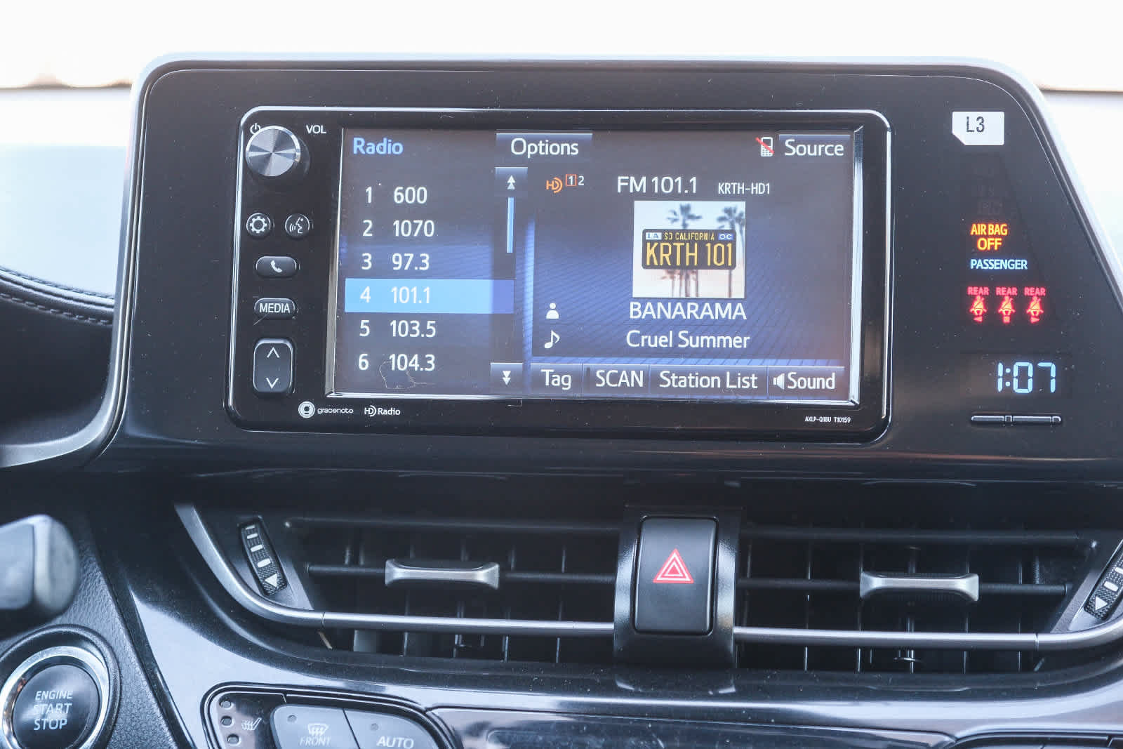 Certified 2018 Toyota C-HR XLE FWD image 15