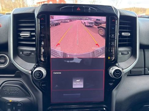 Used 2025 RAM 2500 Big Horn image 17