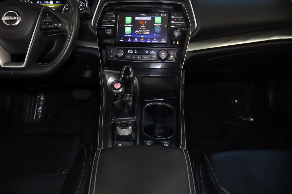 Used 2023 Nissan Maxima SV w/ Floor Mat Group FWD image 17