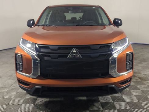 Used 2023 Mitsubishi Outlander Sport SE AWD/4WD image 3