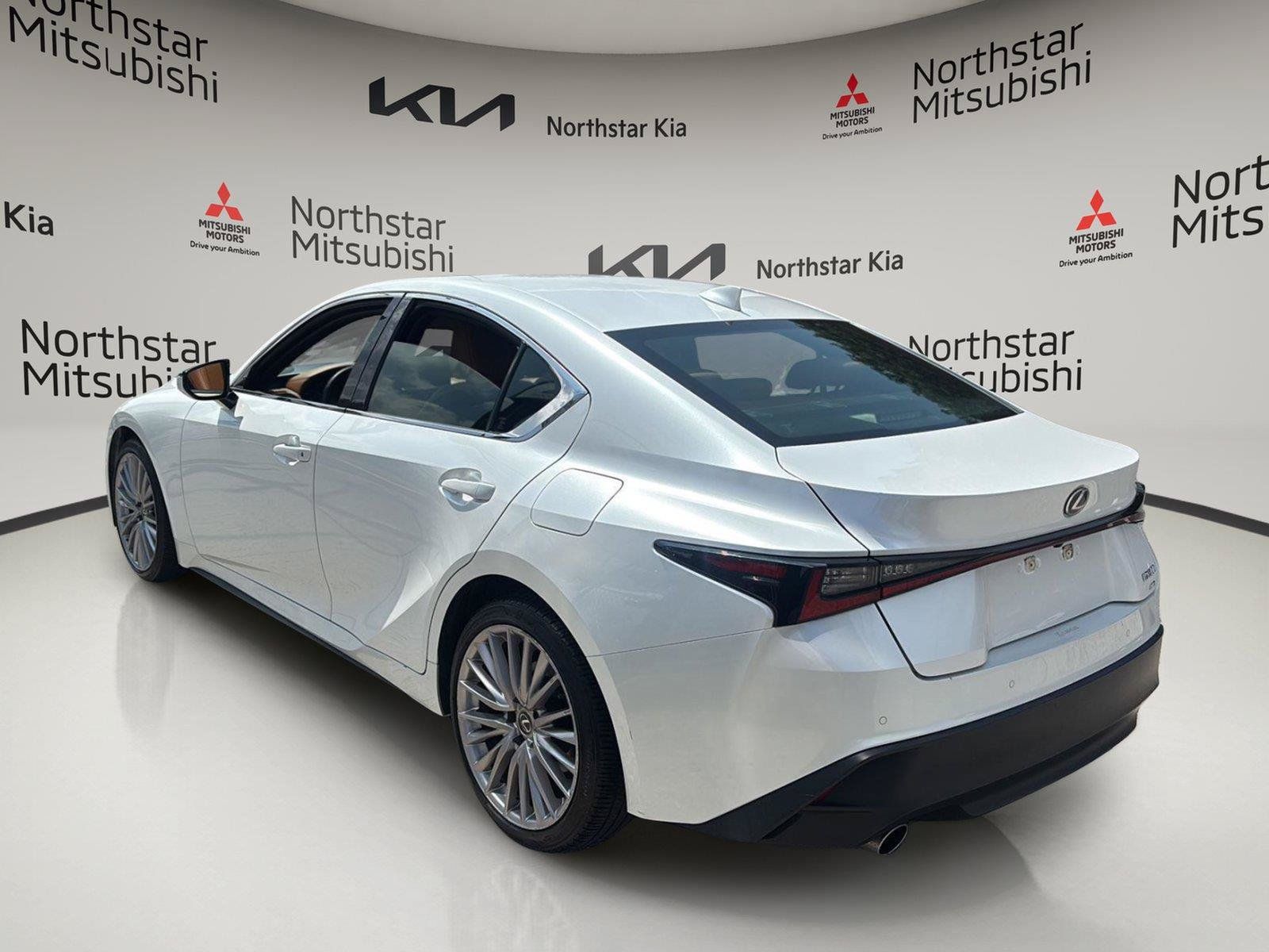 Used 2023 Lexus IS 300 AWD w/ Premium Package image 3
