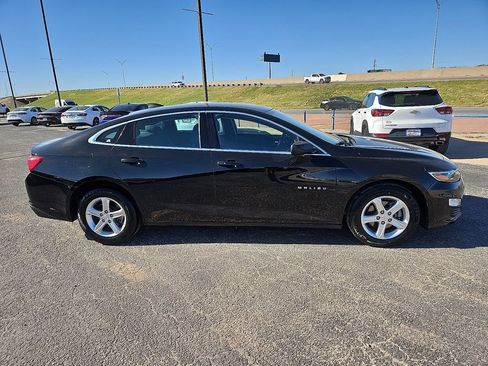 Used 2024 Chevrolet Malibu LS image 9