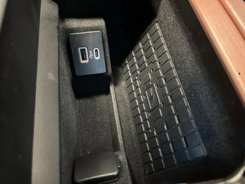 Used 2024 Lincoln Navigator L Reserve image 27