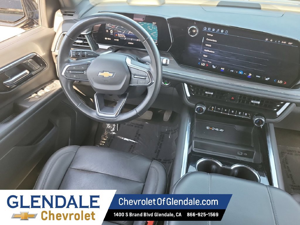 Certified 2025 Chevrolet Suburban LT AWD/4WD image 23