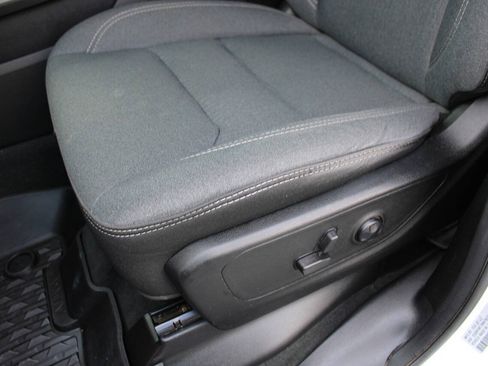 Used 2021 RAM 1500 Big Horn AWD/4WD image 26