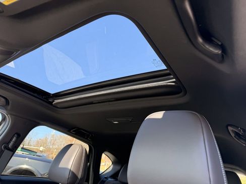 Used 2024 MAZDA CX-5 Signature image 17