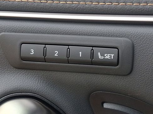 Used 2024 Lexus ES 350 w/ Premium Package image 26