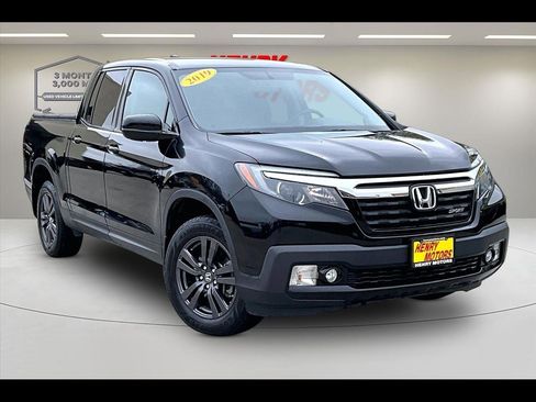 Used 2019 Honda Ridgeline Sport image 1