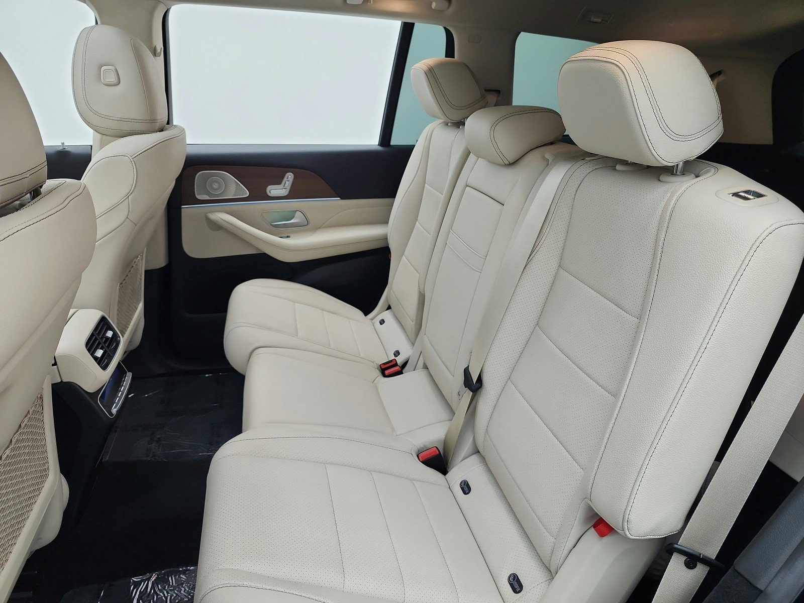 Certified 2022 Mercedes-Benz GLS 450 4MATIC image 13