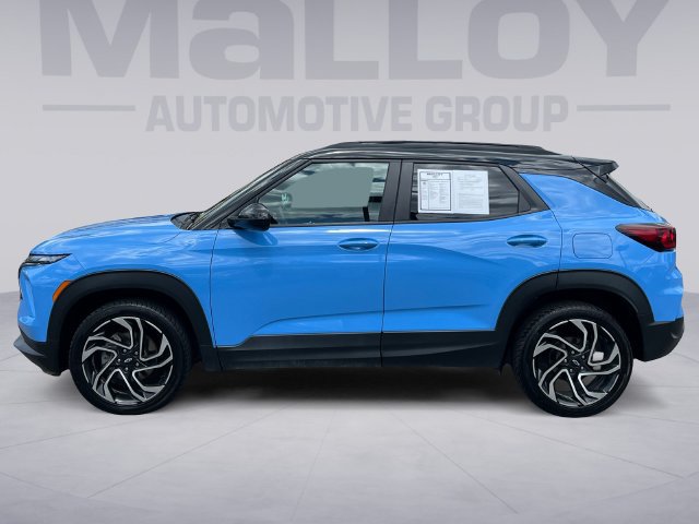 Used 2024 Chevrolet TrailBlazer RS w/ Driver Confidence Package AWD/4WD image 2