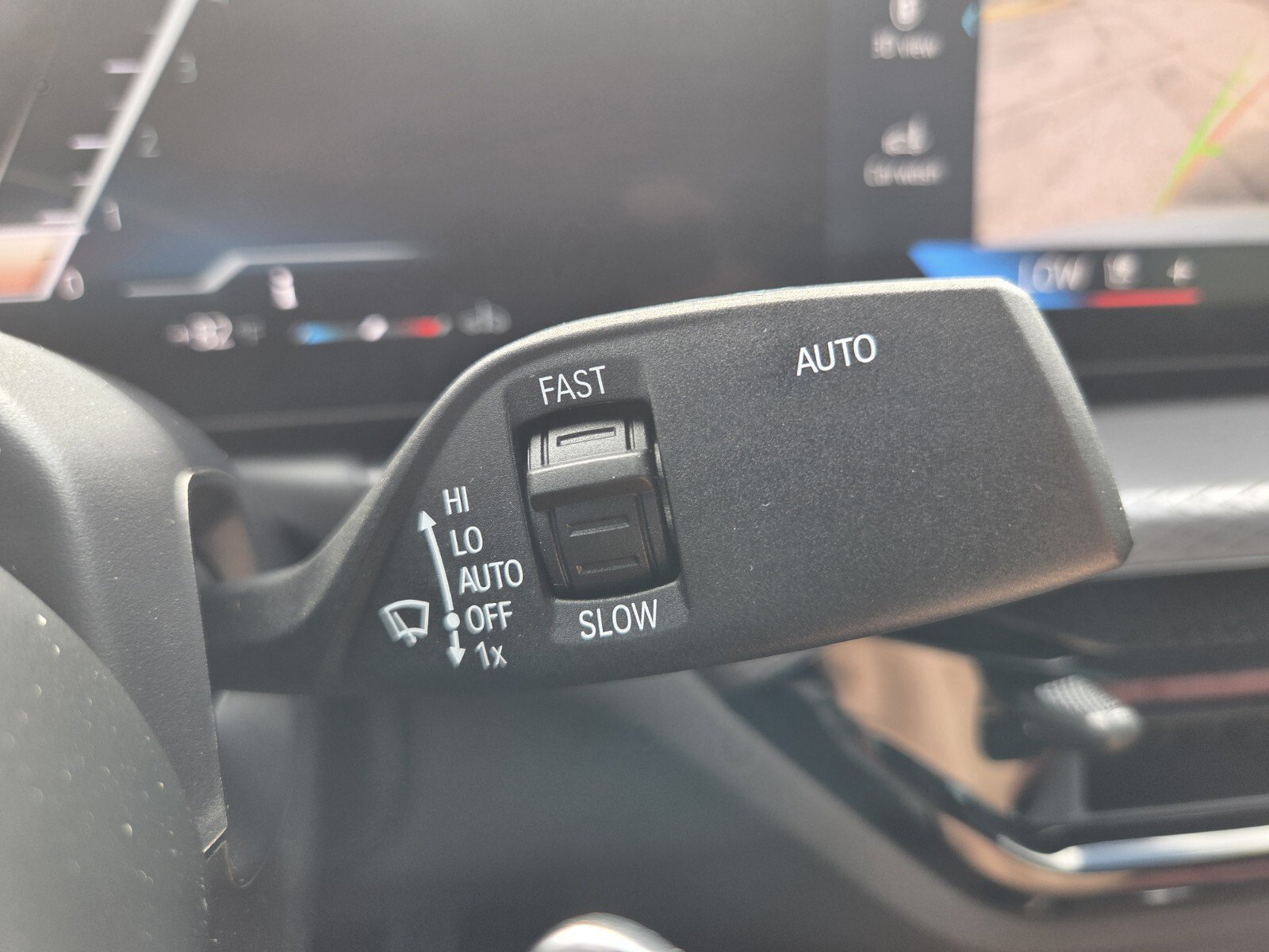 New 2026 BMW 330i Sedan w/ M Sport Package RWD image 29