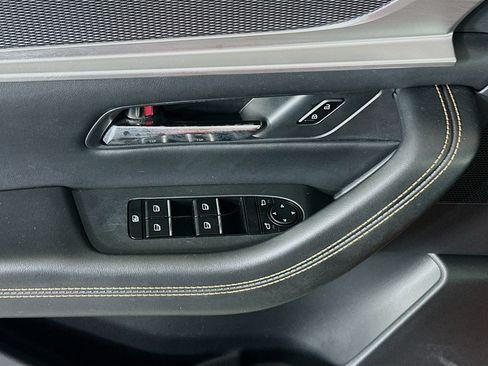 Used 2024 MAZDA CX-90 3.3 Turbo w/ Preferred Plus image 15