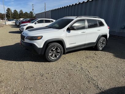 Used 2019 Jeep Cherokee Trailhawk w/ Trailer Tow Group