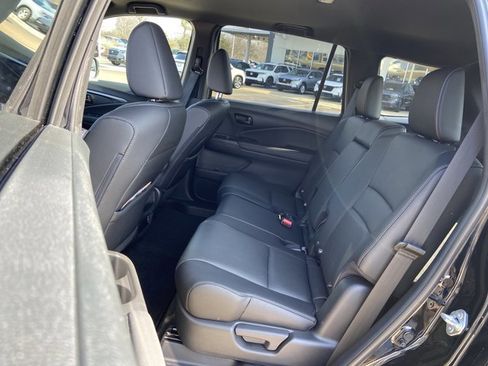 Used 2023 Honda Passport EX-L image 15