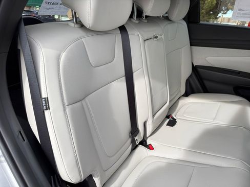 Used 2025 Hyundai Tucson SEL image 17