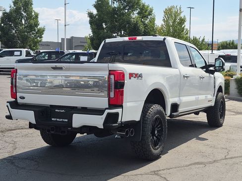 Used 2024 Ford F350 Platinum w/ FX4 Off-Road Package AWD/4WD image 3