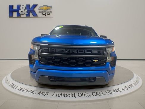 Used 2022 Chevrolet Silverado 1500 Custom AWD/4WD image 2
