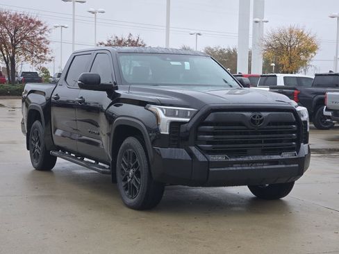 New 2026 Toyota Tundra Limited image 2